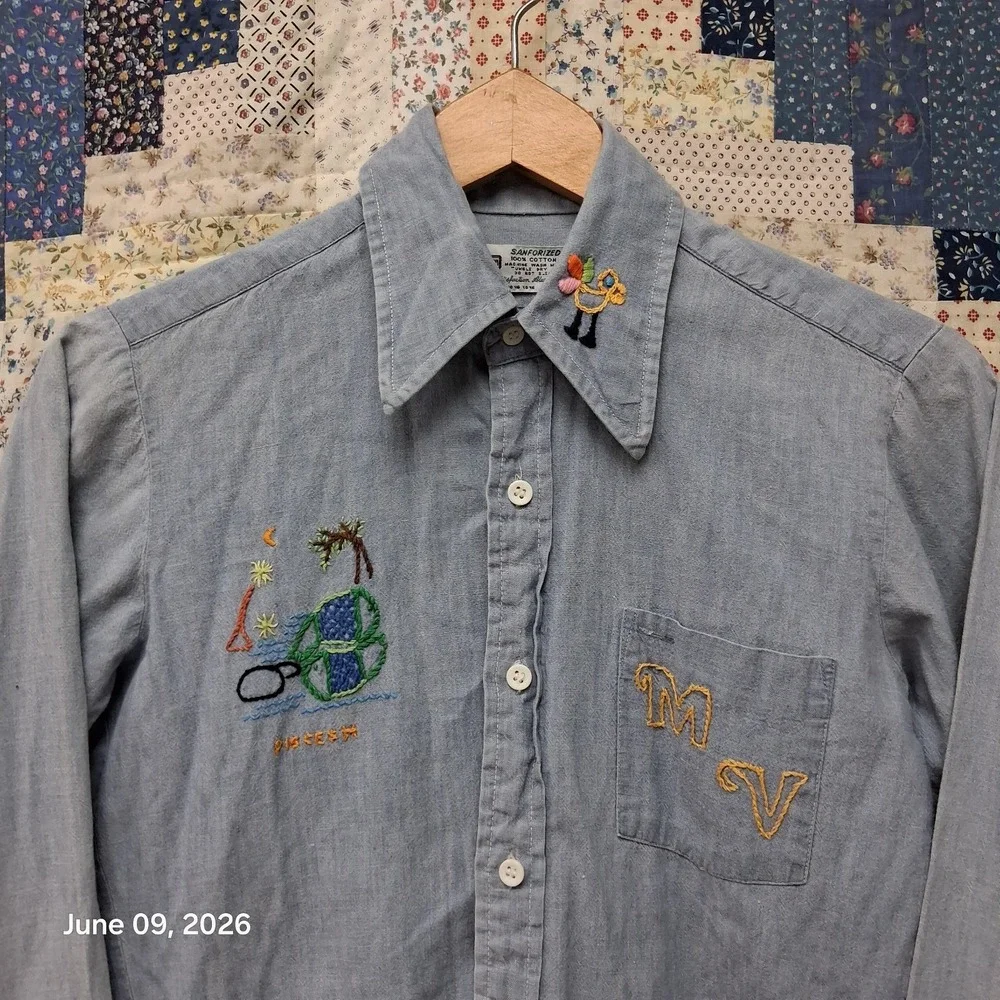 Vintage Kmart Sanforized Chambray Folk Embroidered Shirt Size 16 / Medium OOAK